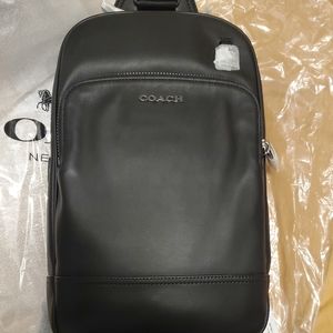 Brand new coach black Graham pack